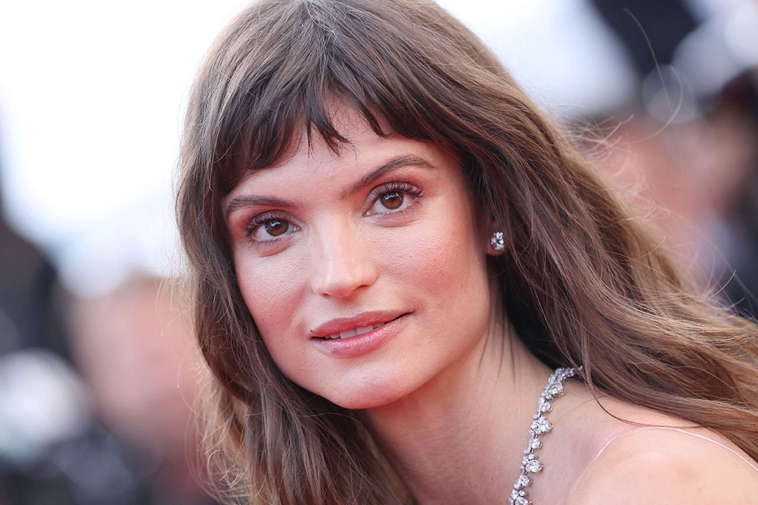 Model Dies Suddenly: What Happened and Why?