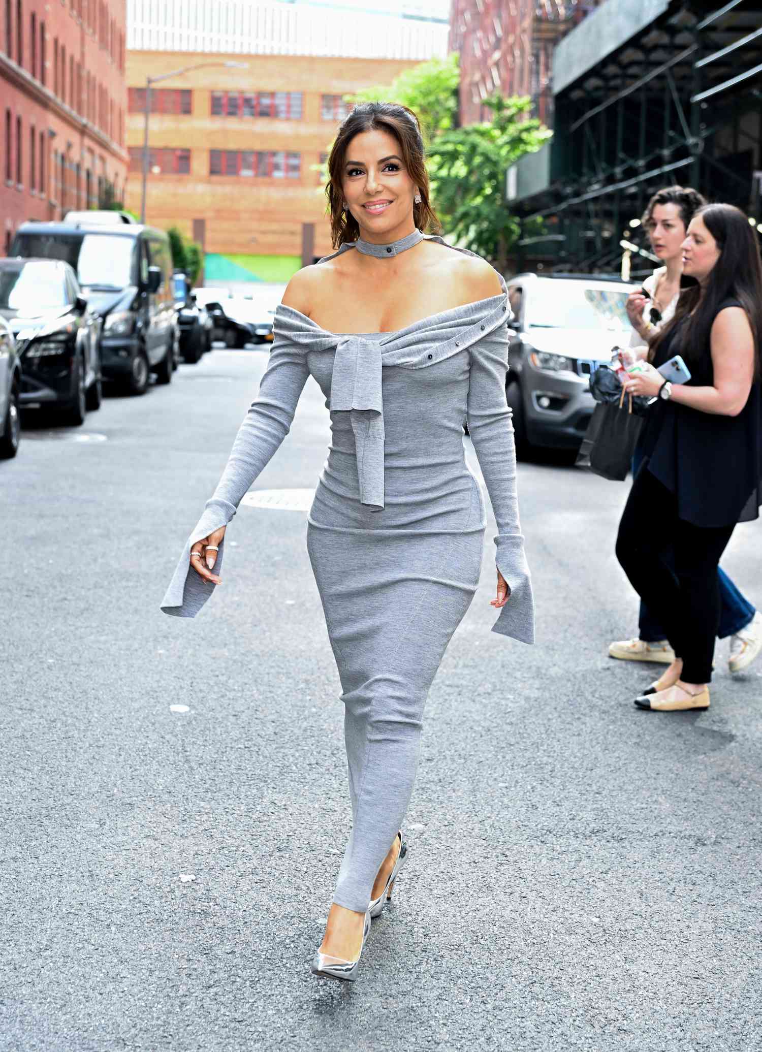 Want Eva Longorias Dress Style? Heres How to Get It