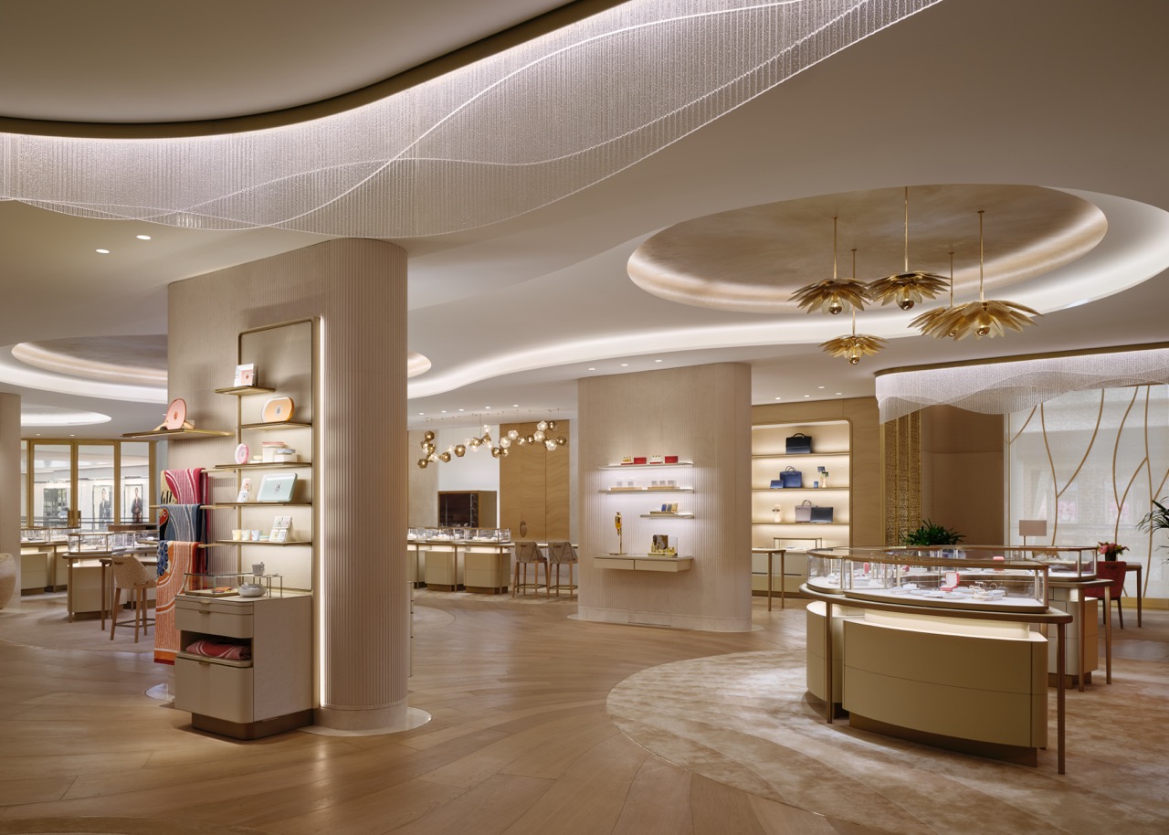 Shop Cartier at South Coast Plaza CA: What You Need to Know