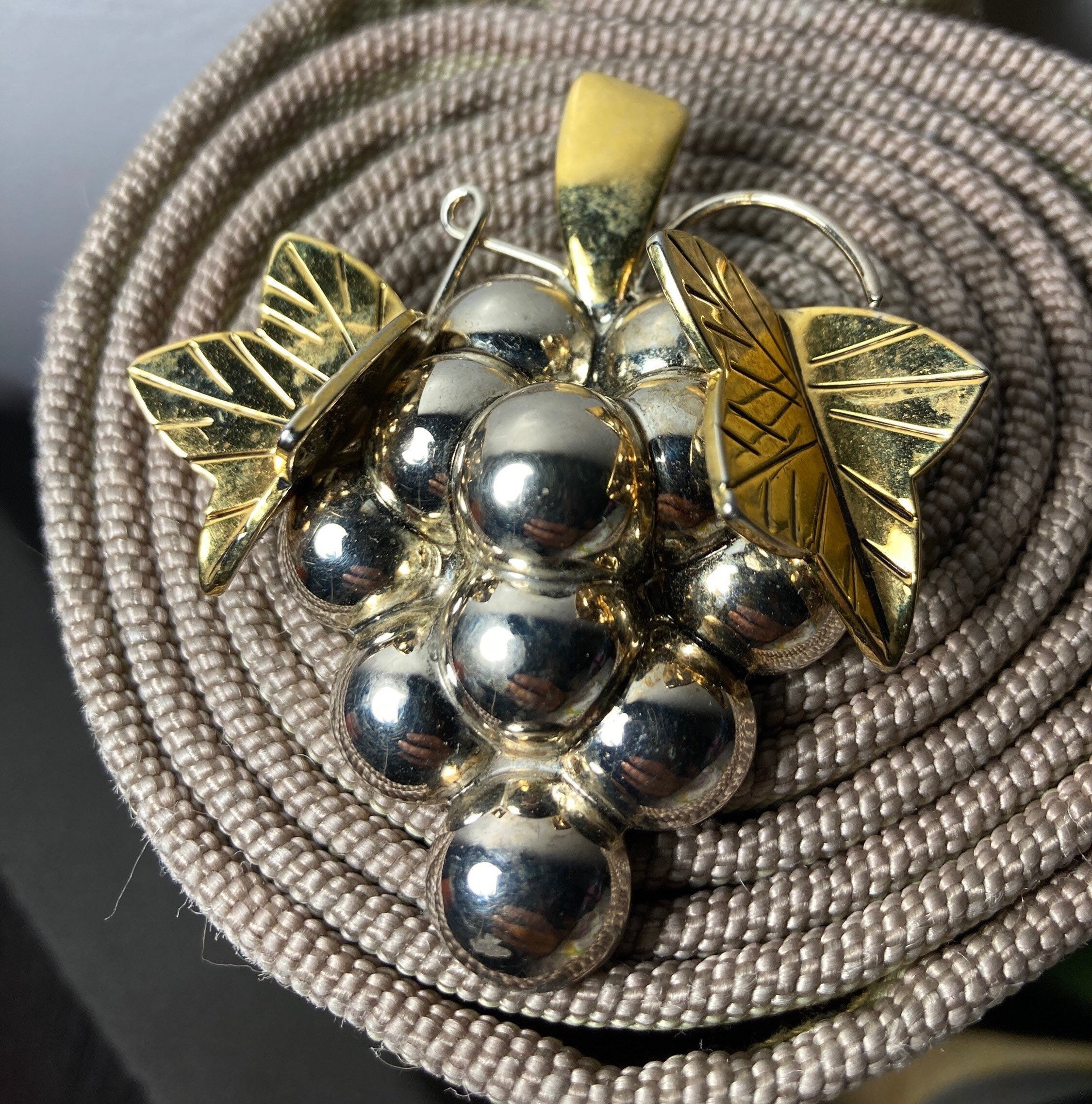 Where to Buy Brooch Jewelry? Top Picks and Style Guide
