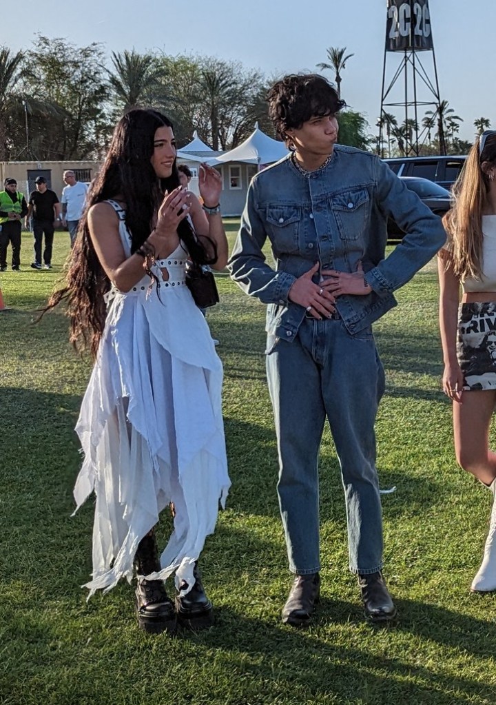 charli.damelio.coachella: How to dress for a music festival in 2023?
