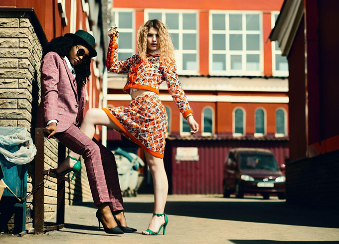 Bright Colored Outfits for Every Occasion (Simple Tips to Stand Out From the Crowd)