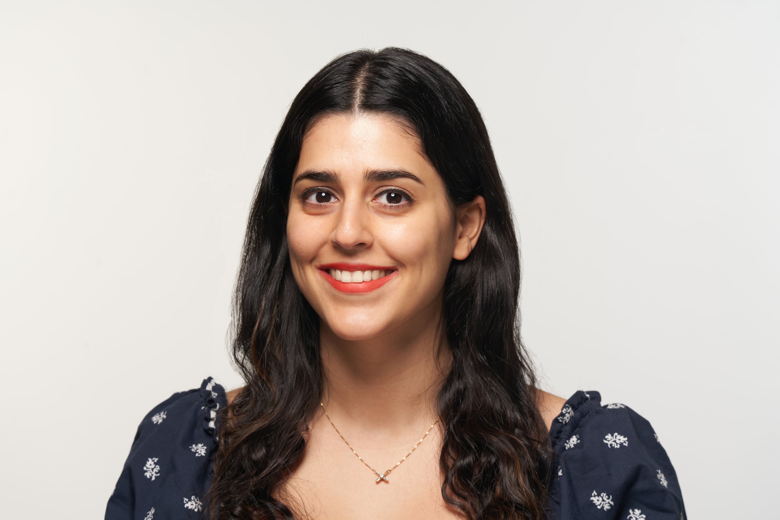 Get to Know Layla Ilchi:  A Quick Guide