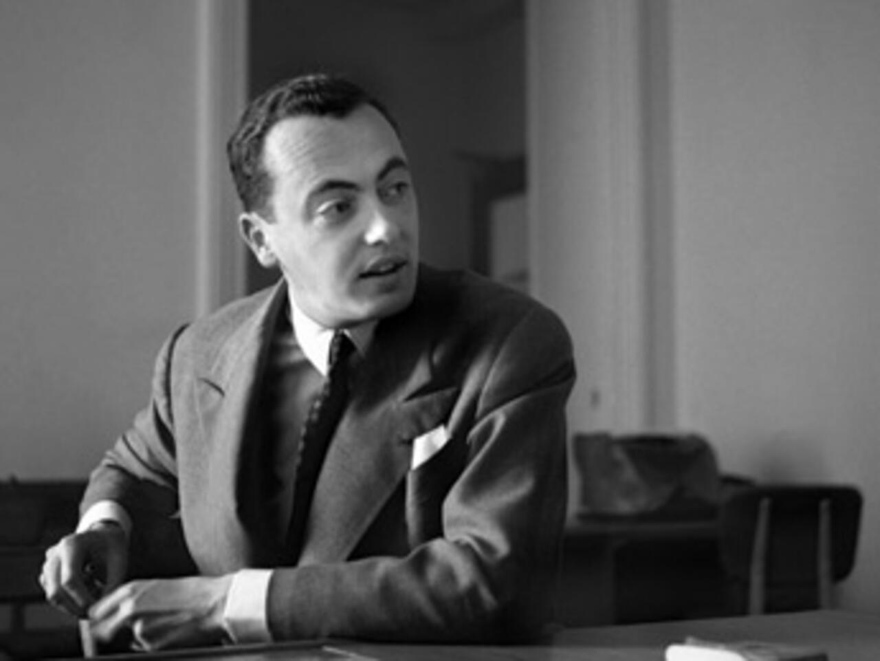 Who is André Bettencourt (A Quick Look at His Life and Political Career)