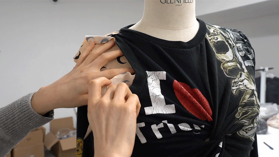 What Do Fashion Designers Wear? Find Out What They Really Wear Behind the Scenes!
