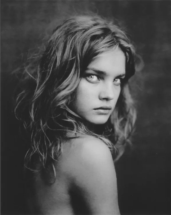 Getting to Know Paolo Roversi: A Look at His Iconic Work
