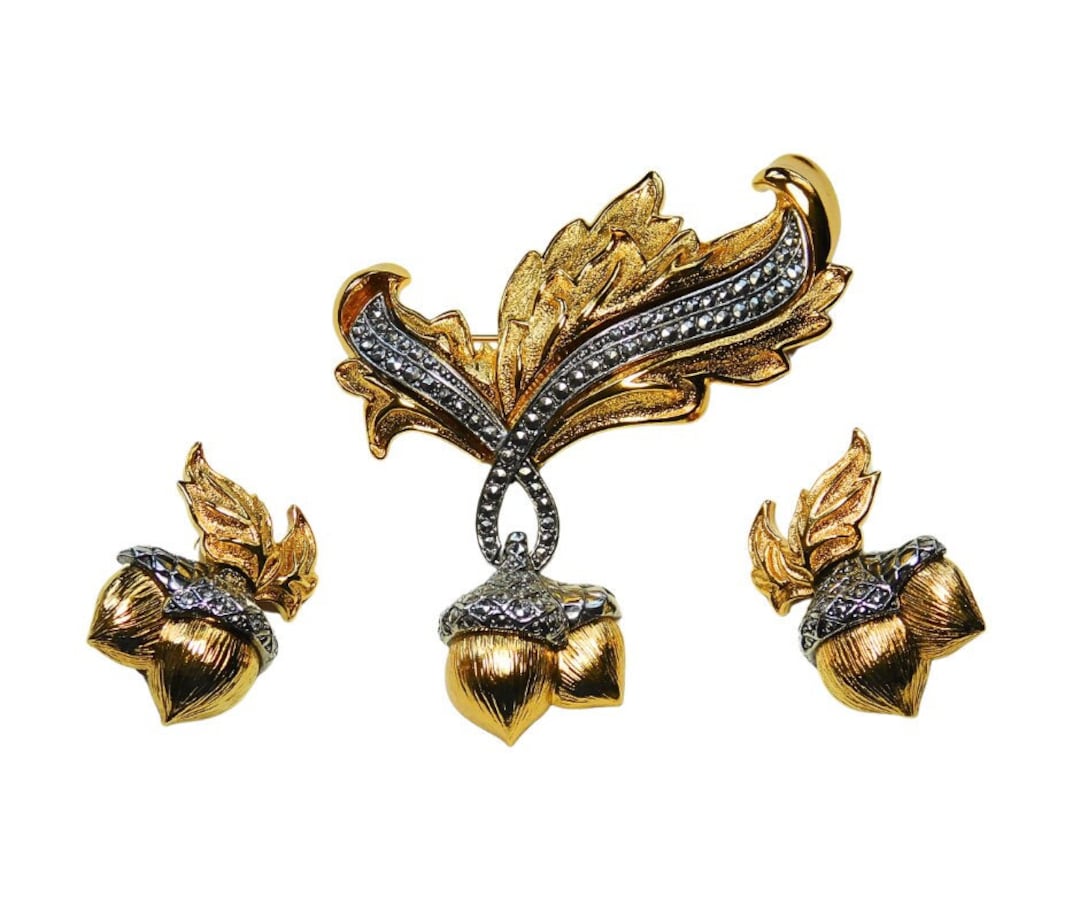 Accessorize with Vintage Avon Brooches - Elegant & Affordable