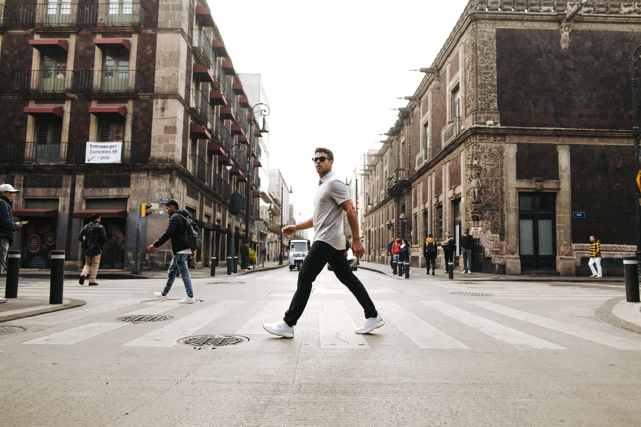 Paris mens street fashion guide: Check out these easy style tips for everyday looks!