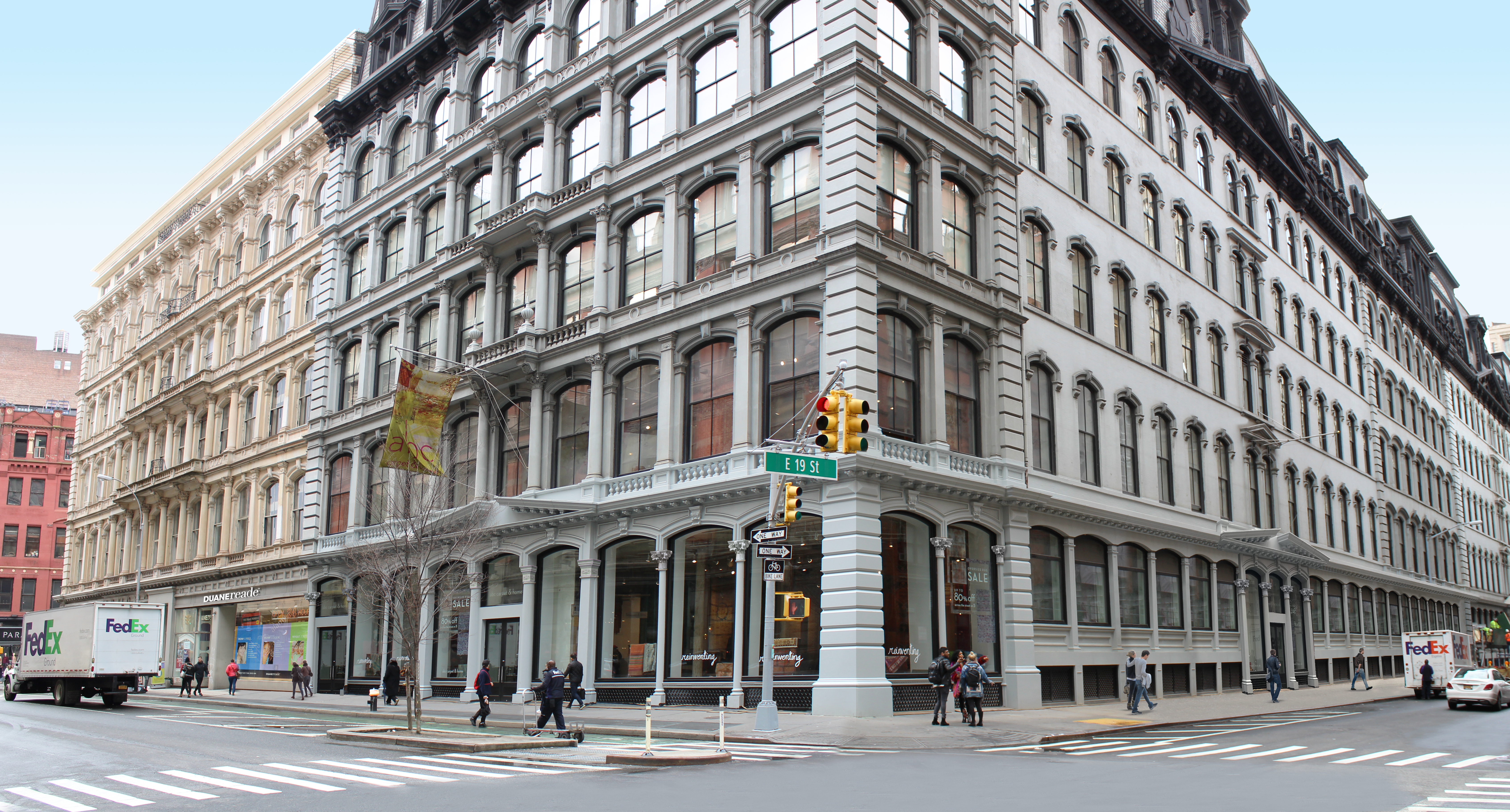 611 Broadway Crate and Barrel: Check Out the Latest Trends in Furniture and Decor