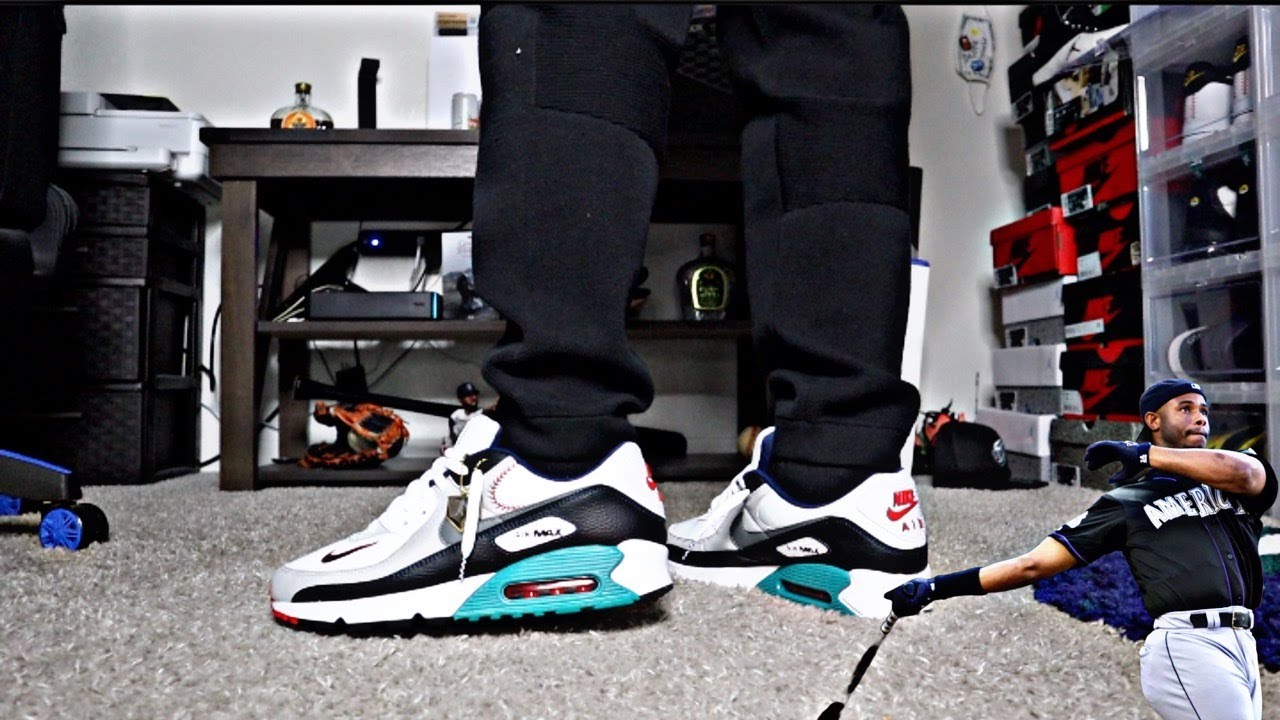 How to Style Your Ken Griffey Jr Air Max Kicks?