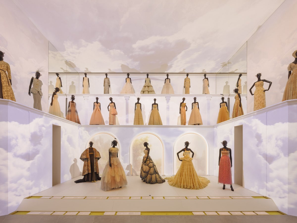 la galerie dior: Immerse Yourself in the World of Dior - A Fashion Lovers Dream Destination.