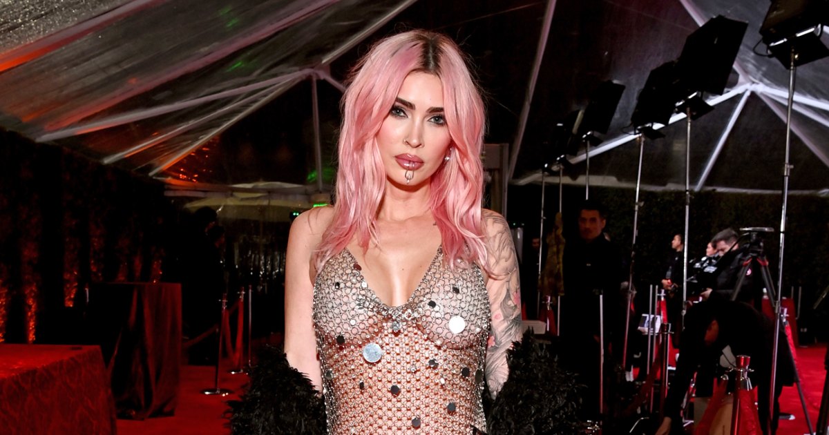 Megan Fox Grammy 2024 Outfit:  Love it or Hate it? Lets Discuss!