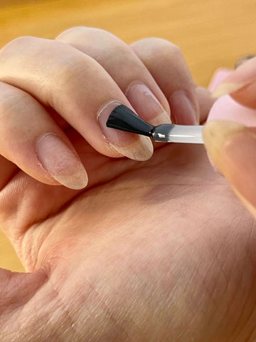 First Time Gel Manicure? What Do I Need for a Gel Manicure? Here Is Your Go-To Guide!