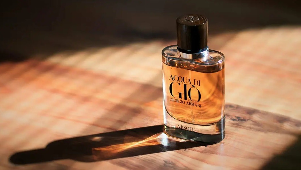 Homme Cologne: Whats the Best One for You? (Expert Tips to Find Your Signature Scent)