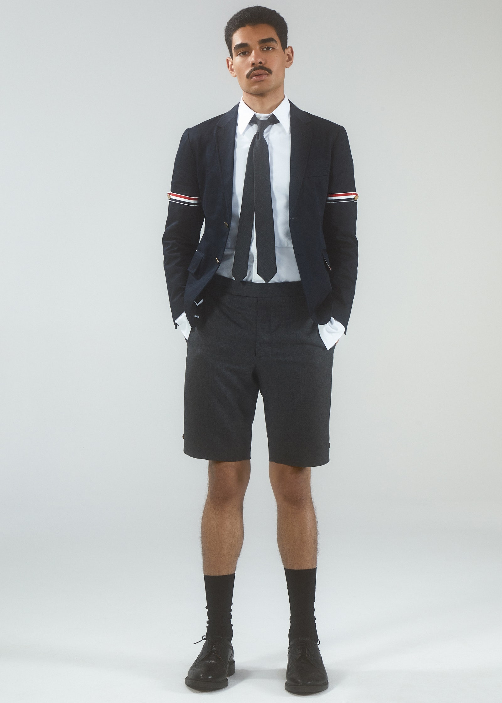 Mens Suit and Shorts Outfits: Rock This Look Like a Pro!